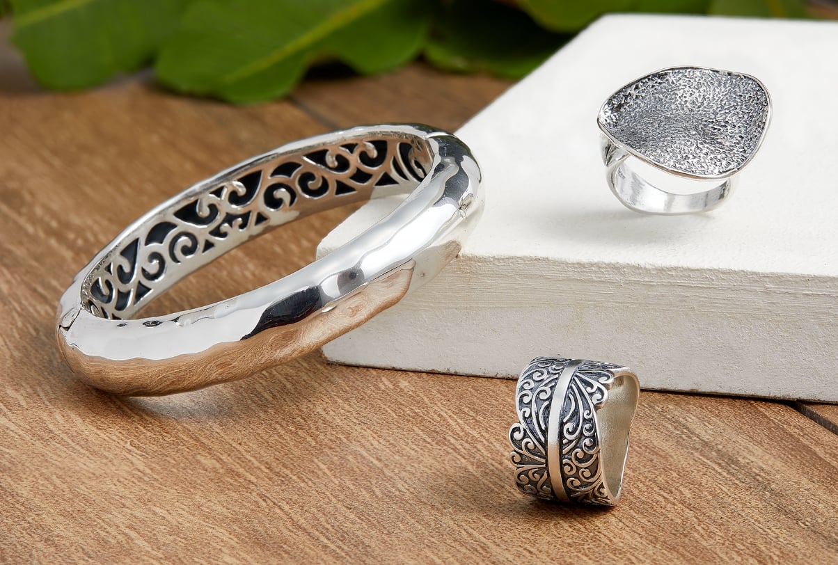 How Long and Bright Sterling Silver Jewelry Can Stay?
